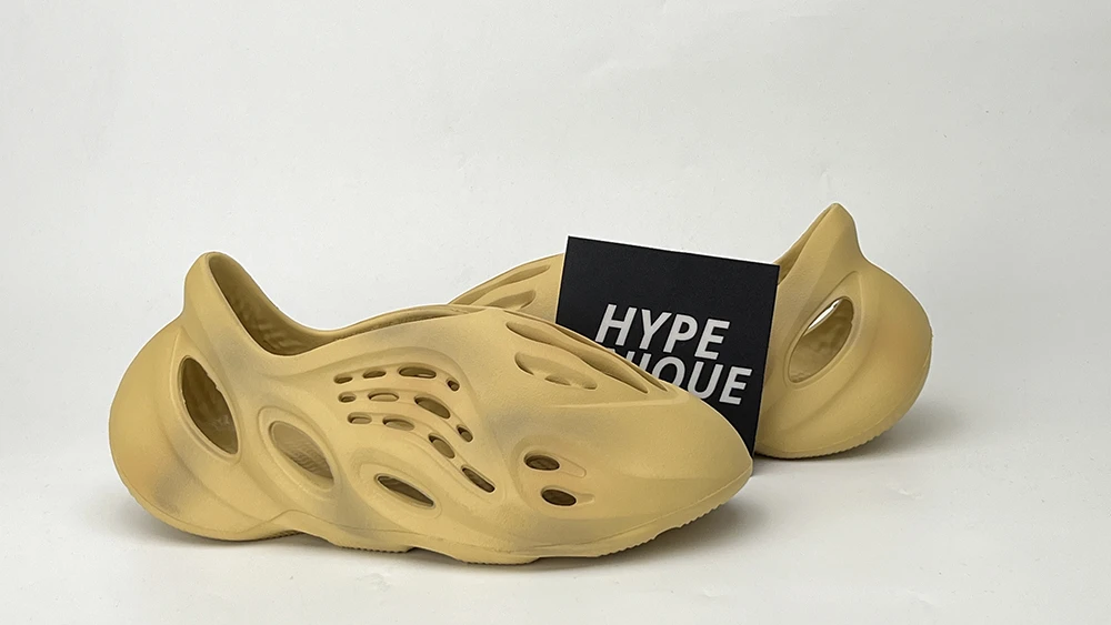 Foam Runner Desert Sand