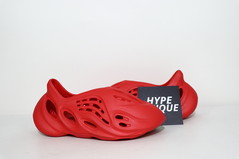 YEEZY FOAM RUNNER 'VERMILION' REPLICA